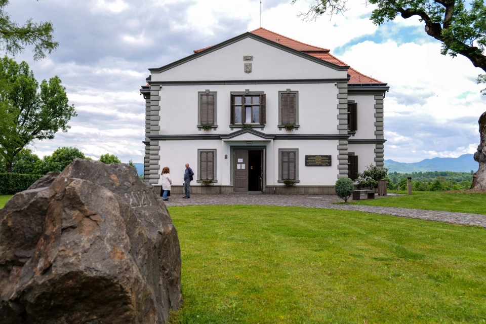 Film de prezentare obiectiv turistic – Castelul Teleki, Coltău